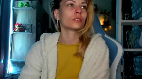 Snapshot of karoline121 chatting on 18, 3, 2026 karoline121 online show from 18, 3, 2026