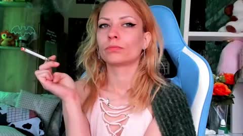 Snapshot of karoline121 chatting on 28, 3, 2026 karoline121 online show from 28, 3, 2026