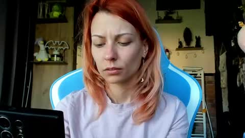 Snapshot of karoline121 chatting on 23, 4, 2026 karoline121 online show from 23, 4, 2026
