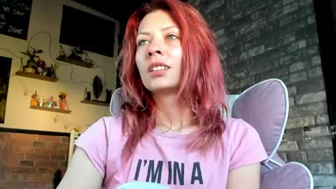 Snapshot of karoline121 chatting on 29, 5, 2026 karoline121 online show from 29, 5, 2026