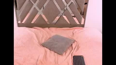 karooz_viirgin online show from 10, 1, 2026