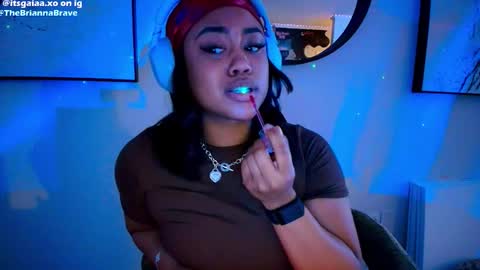 Snapshot of kat2025 chatting on 21, 2, 2026 BriannaBrave online show from 21, 2, 2026