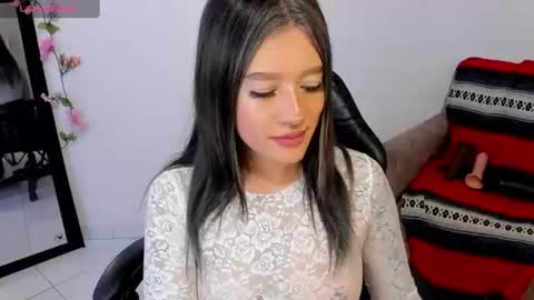 Snapshot of kat_apple chatting on 29, 7, 2026 Alicia online show from 29, 7, 2026