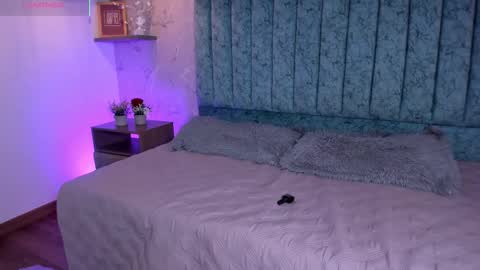 kat_blake online show from 10, 10, 2025