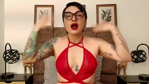 kat paradisse online show from 16, 9, 2025