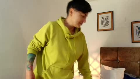 kat paradisse online show from 18, 4, 2026