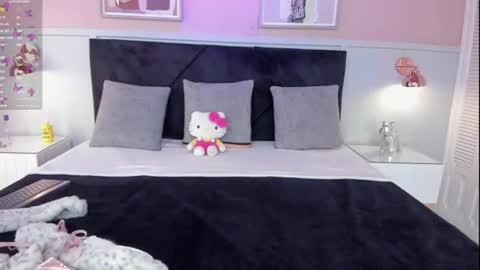 Snapshot of kata_petite chatting on 10, 7, 2026 KATA online show from 10, 7, 2026