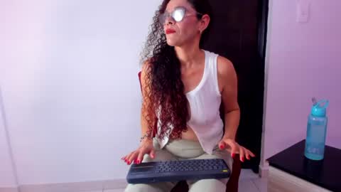 kataleya  online show from 16, 6, 2026