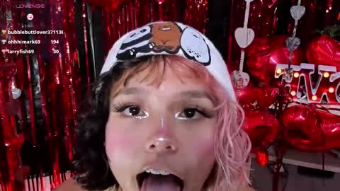 Kata Garcia online show from 20, 2, 2025