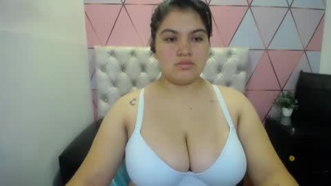 katalina santana25 online show from 16, 3, 2026