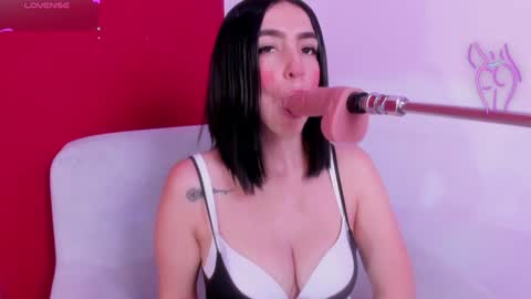 Kate  online show from 7, 2, 2025