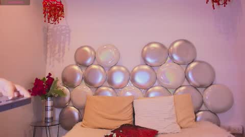 Kate online show from 23, 12, 2025