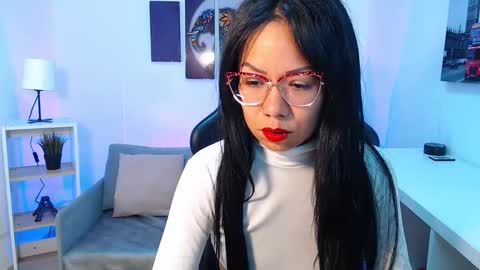 Kate  online show from 14, 10, 2025