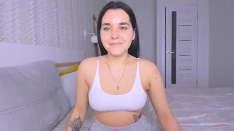 KATE online show from 5, 2, 2025