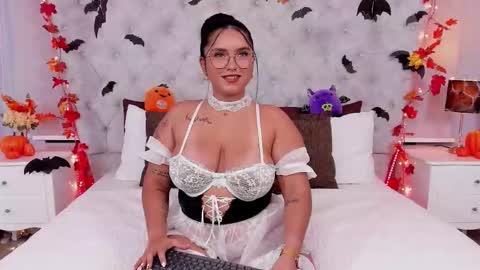 kateanderss online show from 21, 10, 2025