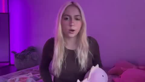 kateharperr online show from 23, 10, 2025