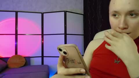 Snapshot of katherine_johnson chatting on 24, 1, 2025 katherine_johnson online show from 24, 1, 2025