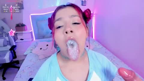 Kathia  online show from 25, 1, 2025