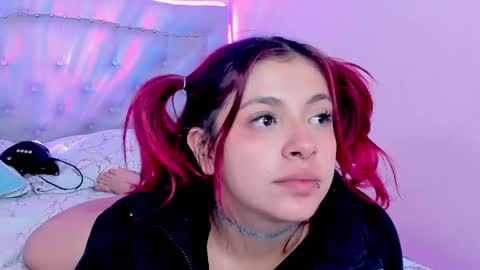 Kathia  online show from 25, 1, 2025