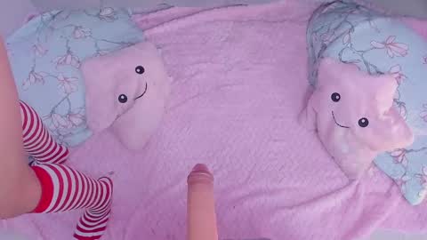 Kathia  online show from 6, 2, 2025