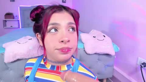 Kathia  online show from 8, 3, 2025