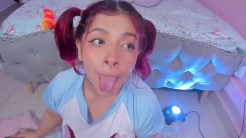 Kathia  online show from 11, 3, 2025