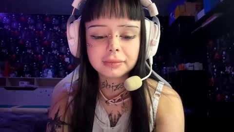 Luna online show from 26, 2, 2026