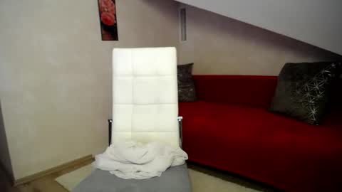 Kathy online show from 12, 11, 2025