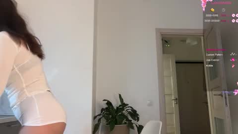 Katienext stream  online show from 26, 10, 2025