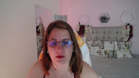 Snapshot of katiee_jones_ chatting on 19, 1, 2025 Katherine online show from 19, 1, 2025
