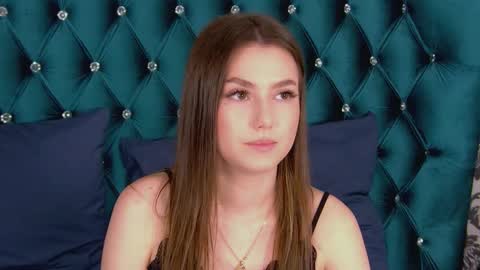 katiereeves online show from 13, 10, 2025