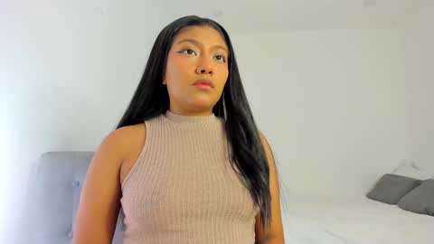 Follow me on instagram and twitter as correaktnees online show from 4, 2, 2025