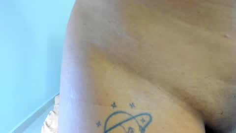 Follow me on instagram and twitter as correaktnees online show from 24, 2, 2025