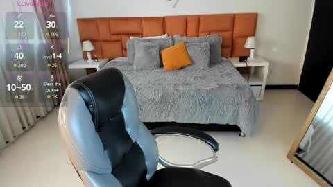 Katnia and Marcuz online show from 9, 10, 2025