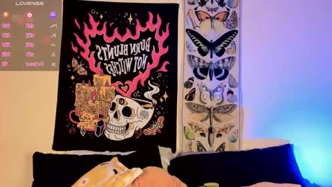 Katrina Ricci online show from 14, 11, 2025