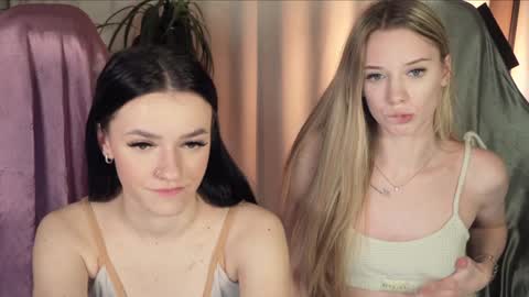 katt_yy online show from 2, 2, 2025