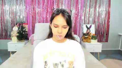 Snapshot of kattarrine_xo chatting on 20, 1, 2025 Kate online show from 20, 1, 2025