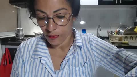 Snapshot of kattleyagray chatting on 15, 9, 2025 KattleyaGrey online show from 15, 9, 2025