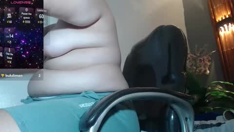 Snapshot of katty_findom_ chatting on 28, 2, 2025 katty online show from 28, 2, 2025