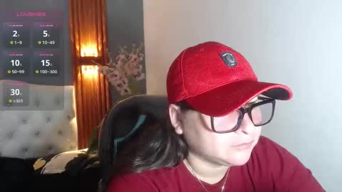 Snapshot of katty_findom_ chatting on 20, 5, 2026 katty online show from 20, 5, 2026