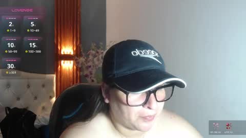 Snapshot of katty_findom_ chatting on 29, 5, 2026 katty online show from 29, 5, 2026