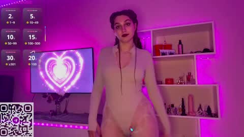 Olivia online show from 28, 4, 2026