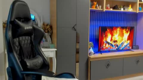 Katy online show from 9, 4, 2026