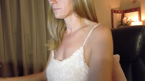 Katy online show from 18, 4, 2026