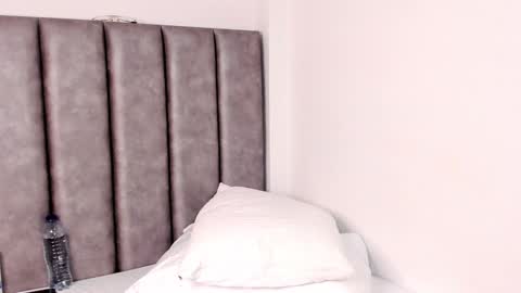 Katherin online show from 15, 1, 2025