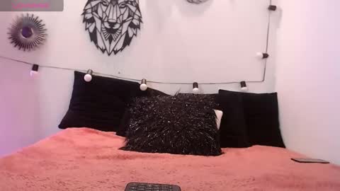 Katy Van online show from 3, 2, 2025