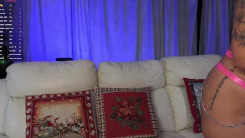 Snapshot of katyablonding chatting on 21, 12, 2024 salo online show from 21, 12, 2024