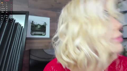 Snapshot of katyablonding chatting on 4, 2, 2025 salo online show from 4, 2, 2025