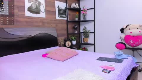 Snapshot of katyablonding chatting on 21, 2, 2025 salo online show from 21, 2, 2025