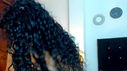 KATYAJHONSS online show from 5, 4, 2026